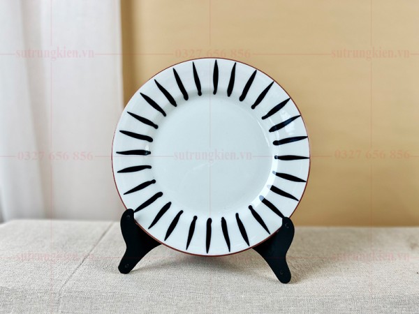 Đĩa sứ trung kiên kẻ sọc